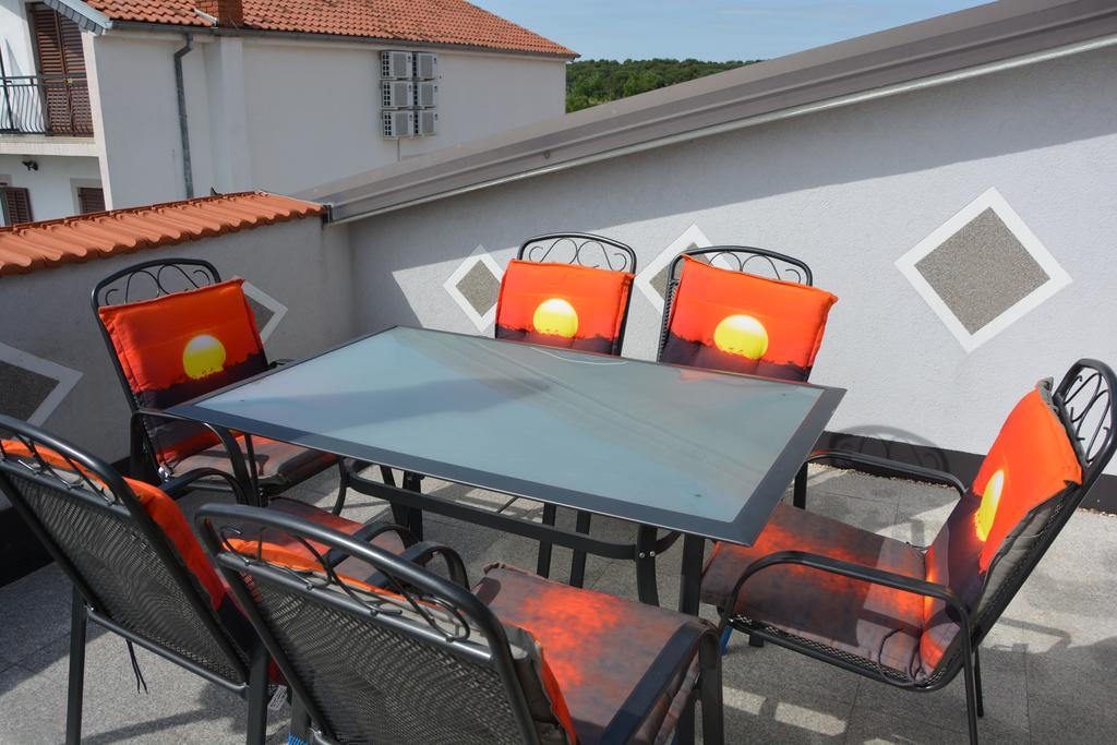 Apartments Petar & Anka Weißenburg Exterior foto